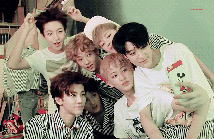 데뷔 5년차인데 막내가 아직도 19살인 그룹 | 인스티즈