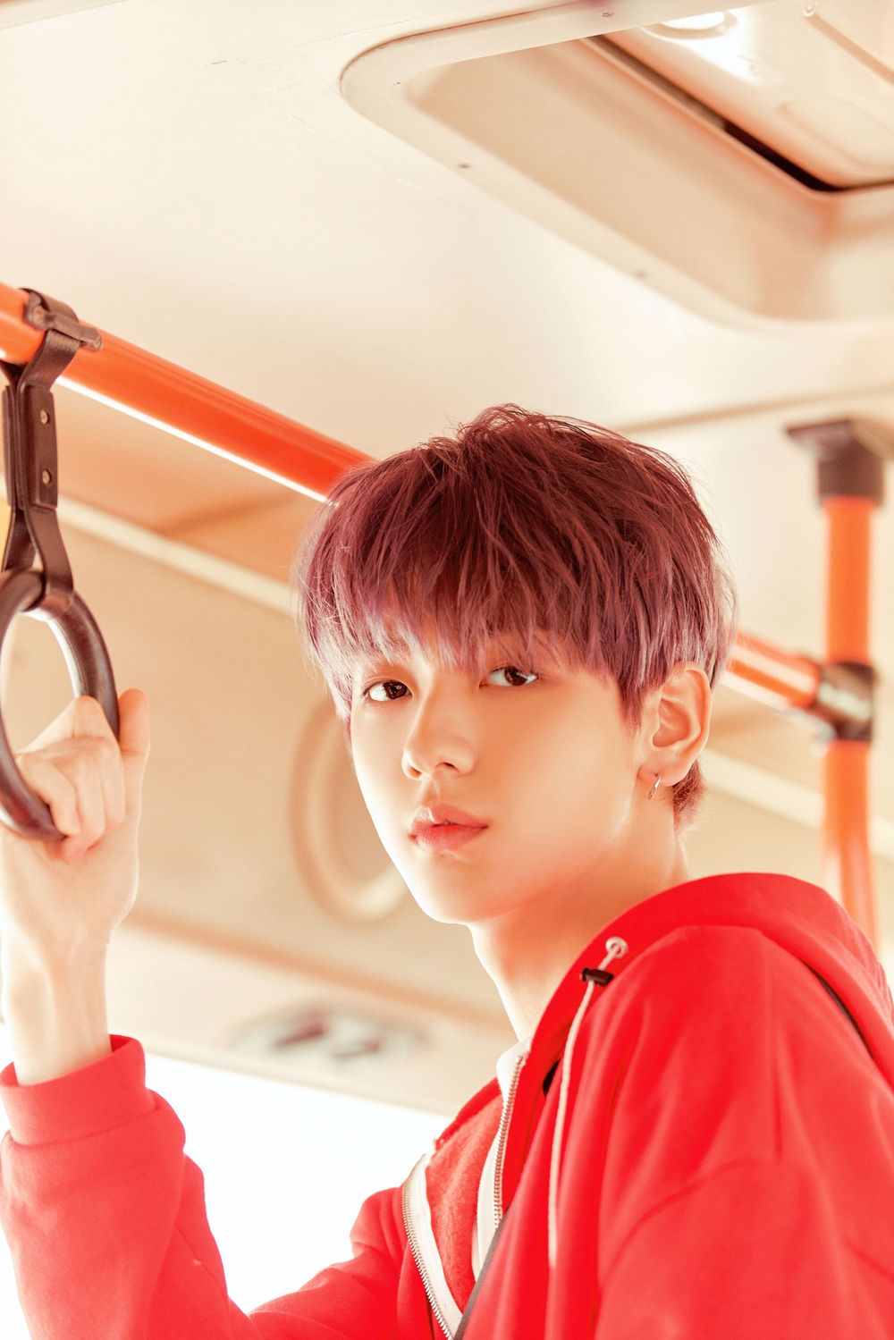 ⠀ ⠀ ⠀⠀🐰투모로우바이투게더 수빈🐰⠀ ⠀ ⠀ ⠀ ⠀ ʚ(TOMORROW X TOGETHER SOOBIN)ɞ | 인스티즈