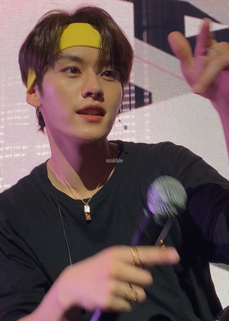 이리노 실물 미쳤음 진짜 얼굴 미쳤음 개잘생김 | 인스티즈