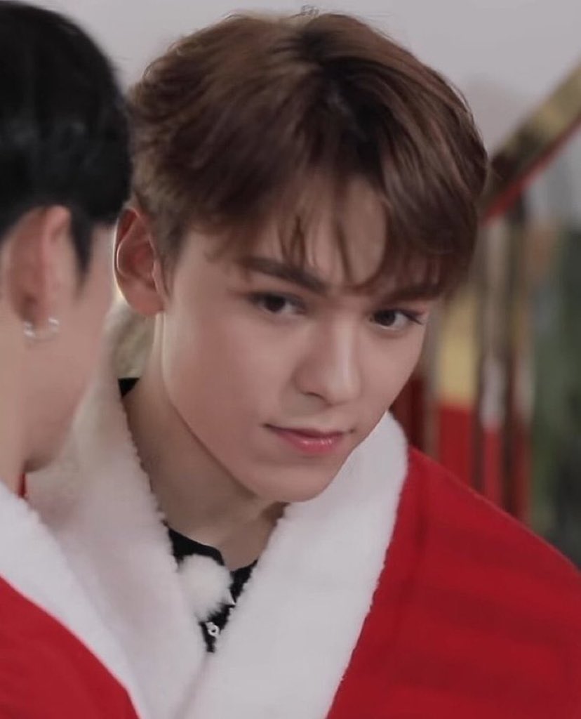 과거 사진이 많다는 건... 좋은 거야... (ㅈㅇ 세븐틴 버논 | 인스티즈