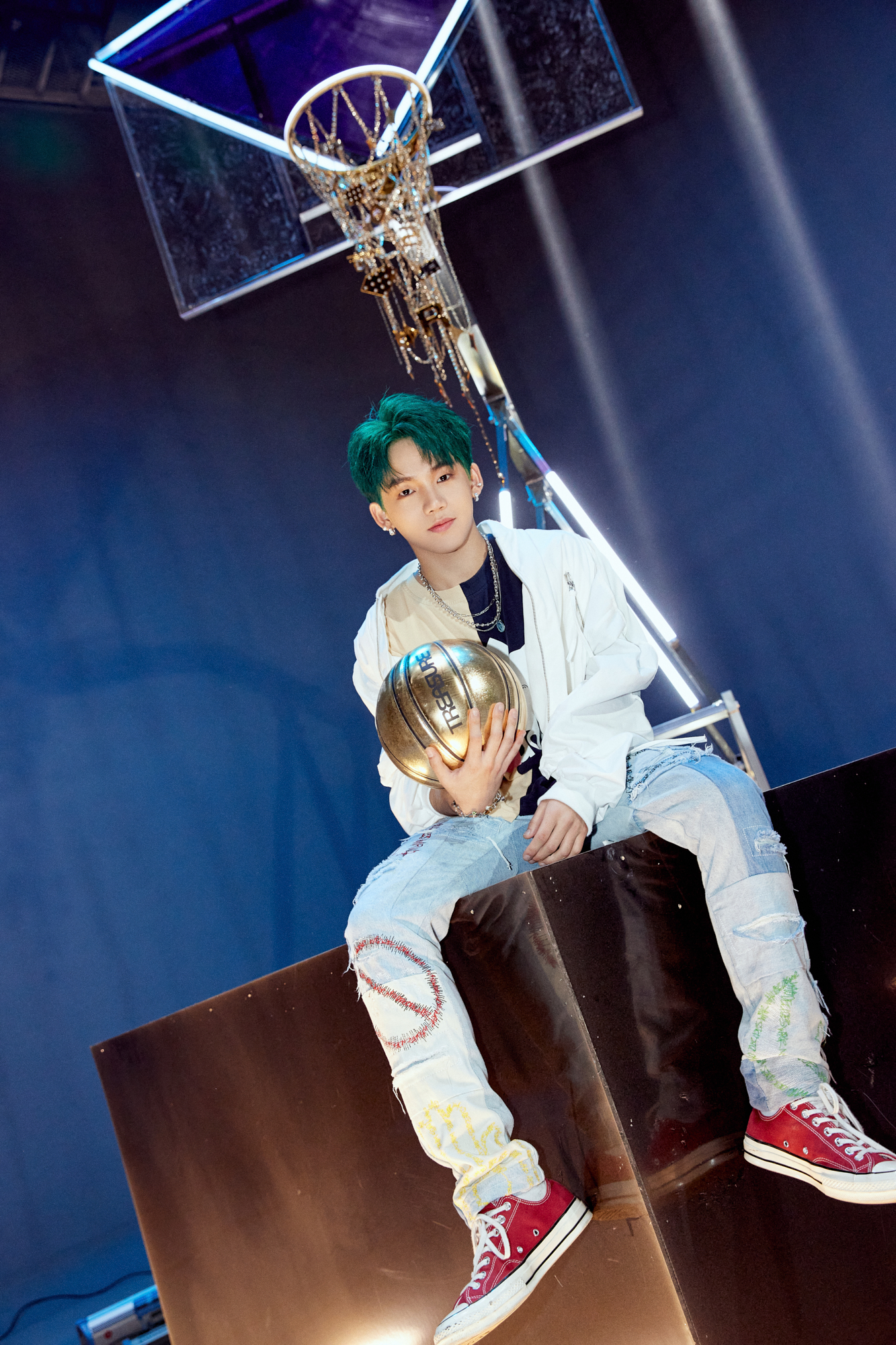 트레저 앨범 컨포 찍어주시는 사진 작가분 가시고 비하인드 찍어주시는 사진 작가분이 와주세요 | 인스티즈