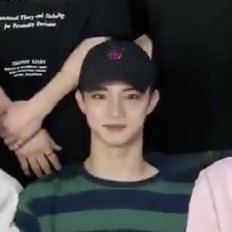 창민이 얼굴 소멸할 거 같아요,, | 인스티즈