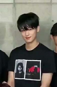 이주연...8개월만에 파란머리에서 벗어나 흑발했는데 얼굴봐 | 인스티즈