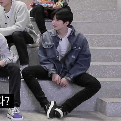 트레저 준규 다리 진짜 길어 | 인스티즈