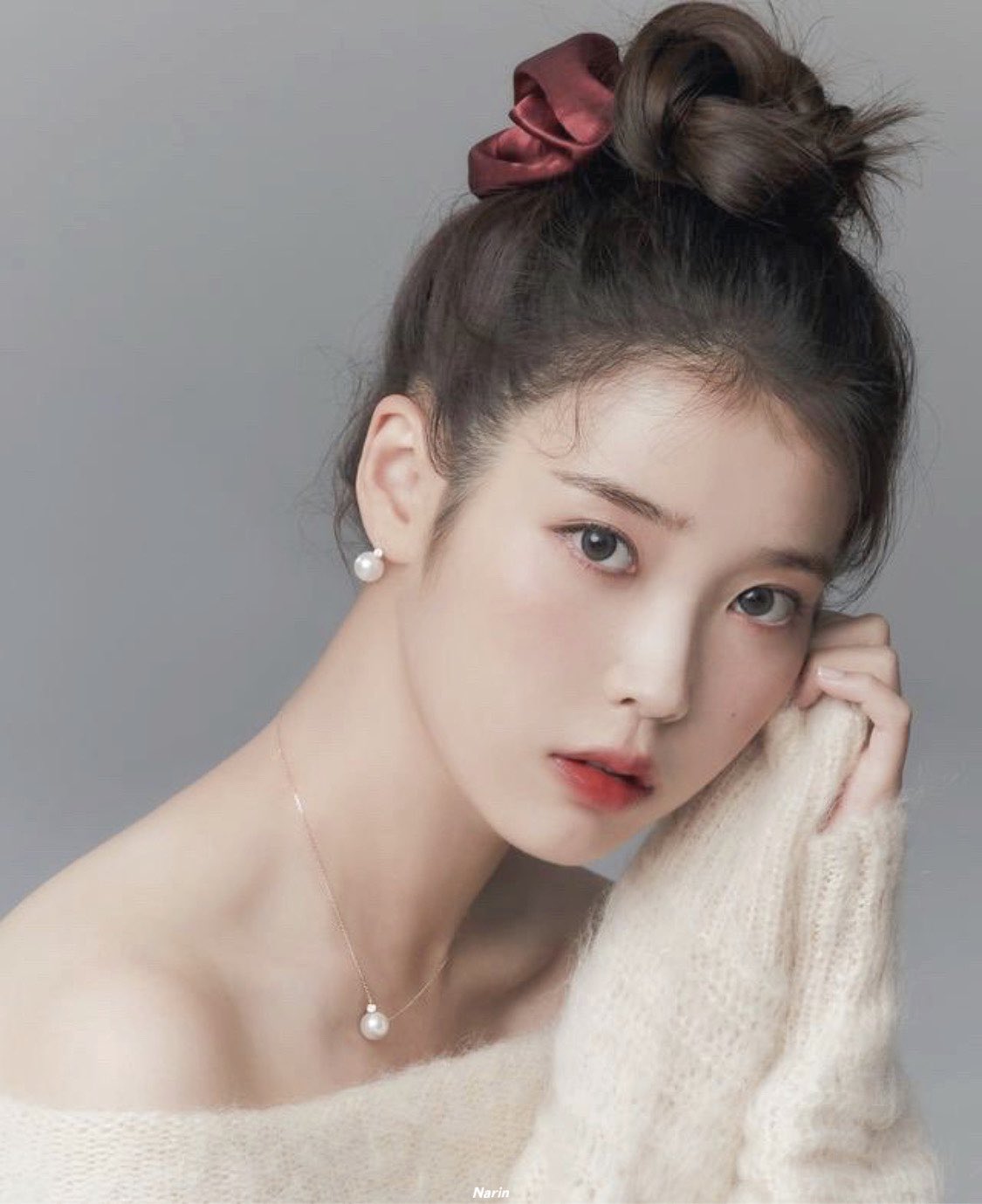 난 아이유 올림머리가 진짜 너무 예쁜 것 같아 | 인스티즈