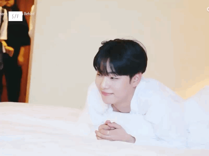 온앤오프 이션 웃는 거 보면 나까지 기분 좋아져 | 인스티즈