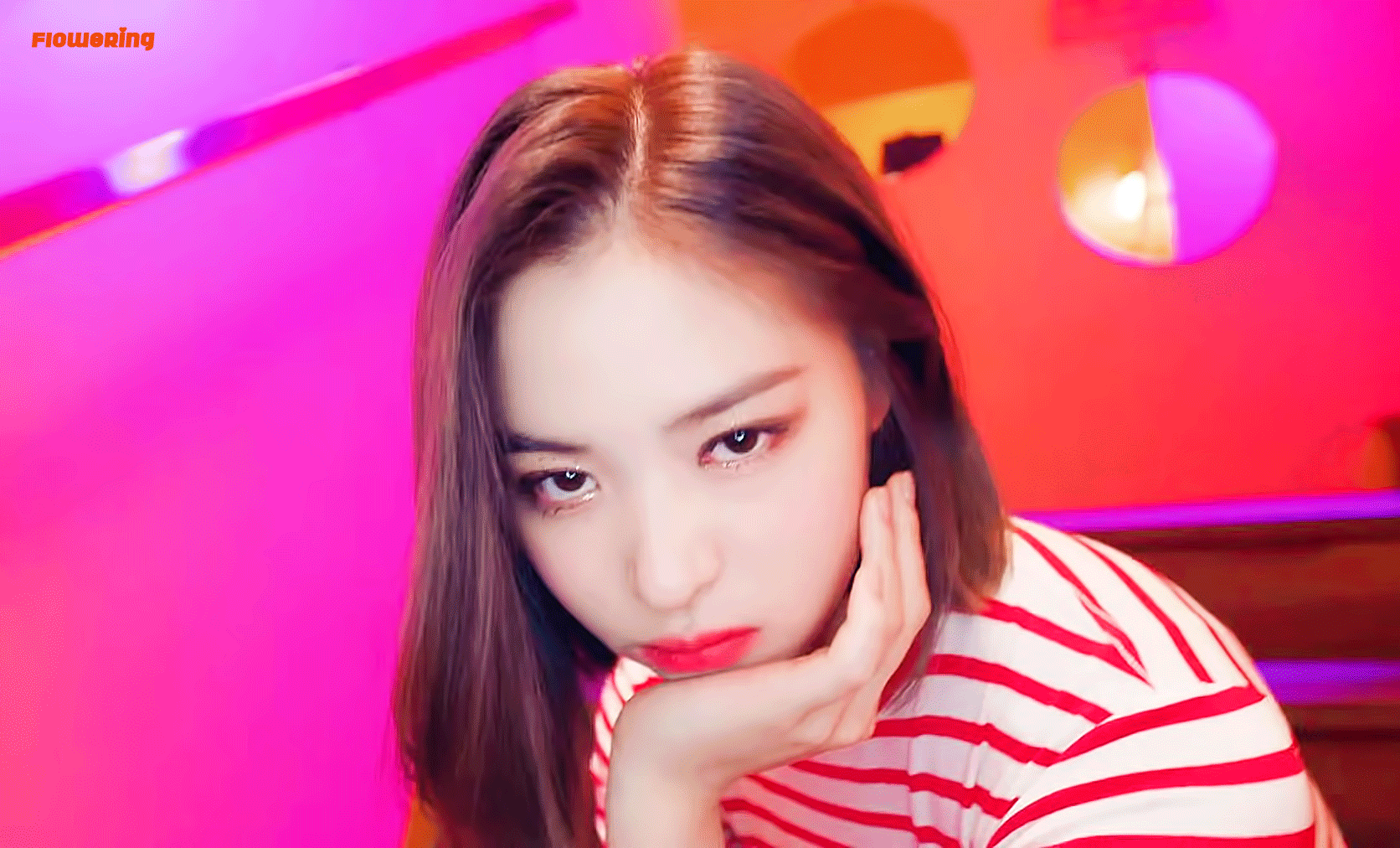 있지 류진 눈이 너무 예쁘지 않니?.. | 인스티즈