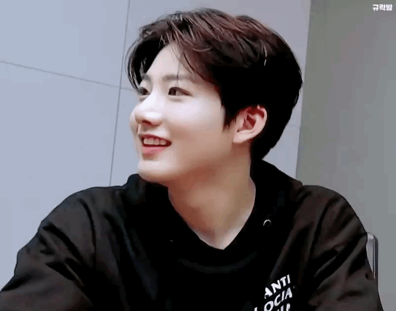 트레저 준규 넘 청순하게 생겼어 | 인스티즈