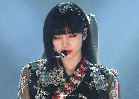 [잡담] 블핑 한복 리폼했을 때 한복 맞니? 일본풍이다 플 진짜 심했음 | 인스티즈