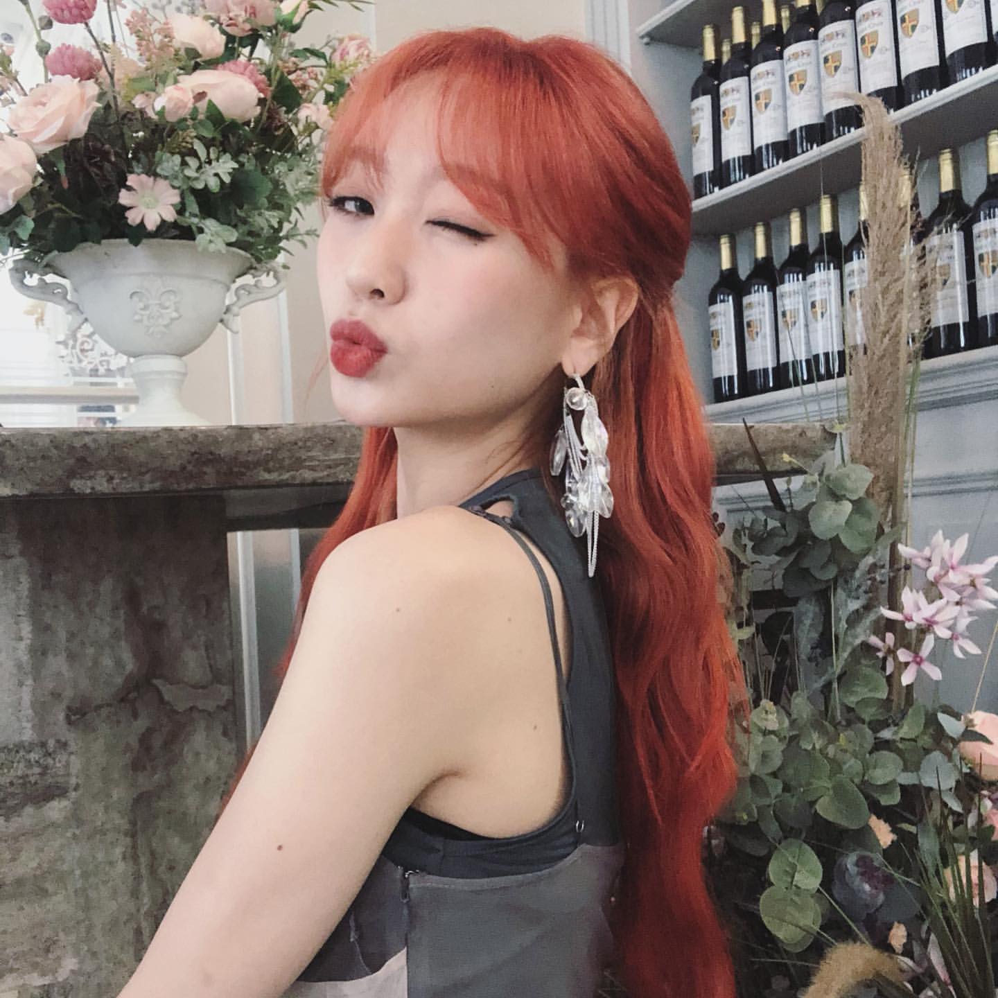 우리 천재 아이돌 언니 인스타 한번 올릴때 10장 꽉꽉 채워서 올려줬어 | 인스티즈