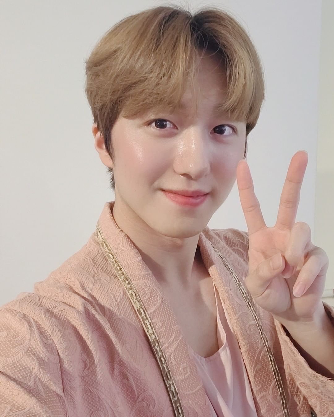 설마설마 이거 홍조야?? | 인스티즈