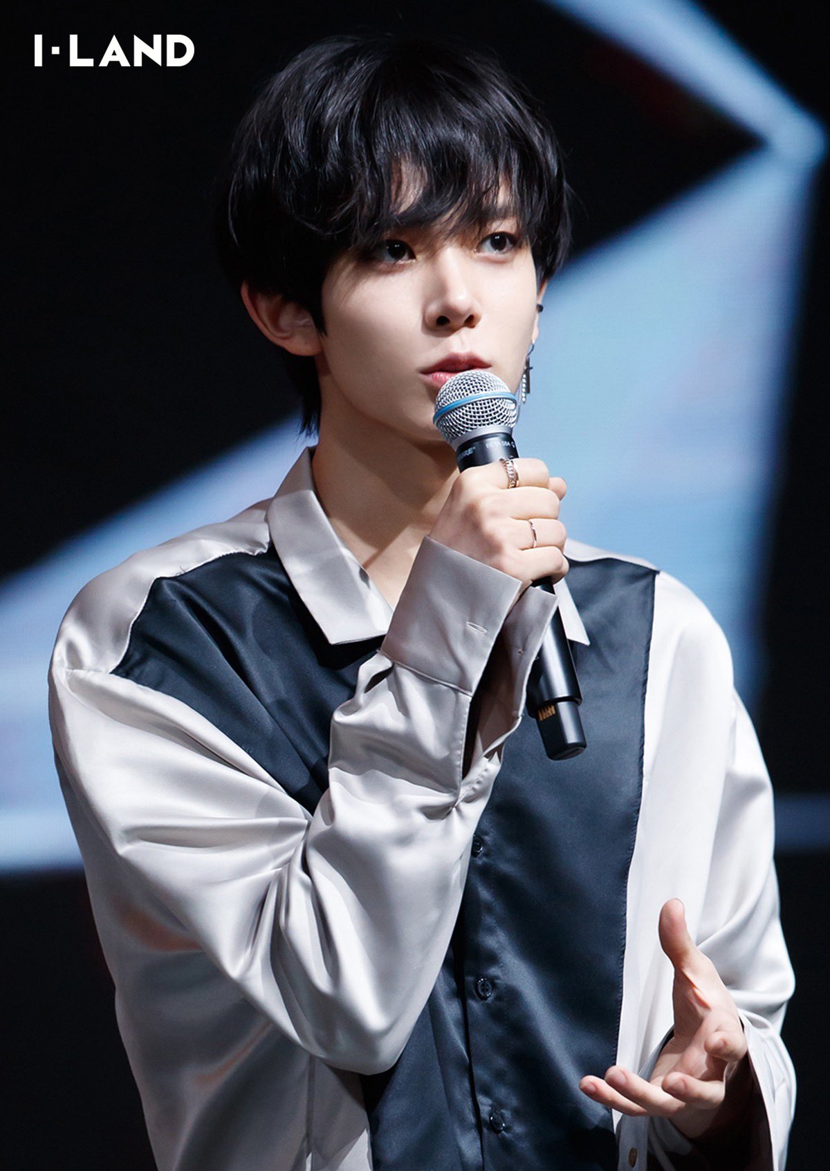 아이랜드 데뷔조 얼굴봐봐 | 인스티즈