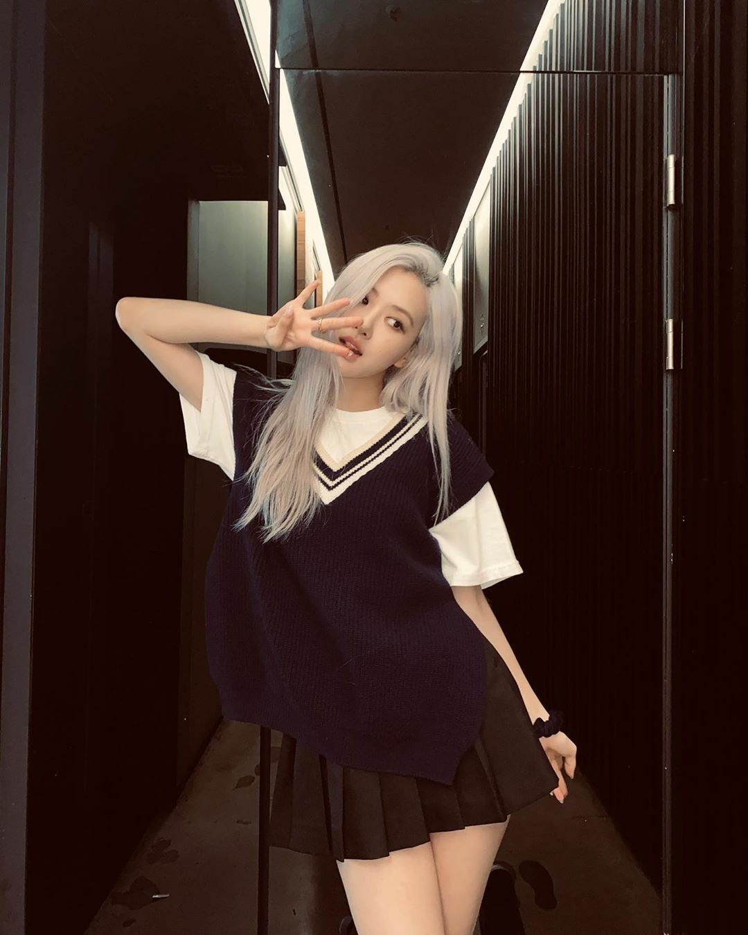 우리 로제 챙이 보고 가줘🖤💖 | 인스티즈