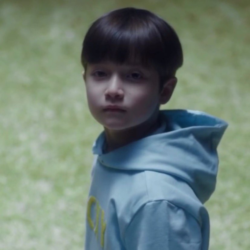 빅히트는 진심 투바투 휴닝카이 아역을 어디서 구했나 싶고ㅋㅋㅋㅋㅋ | 인스티즈