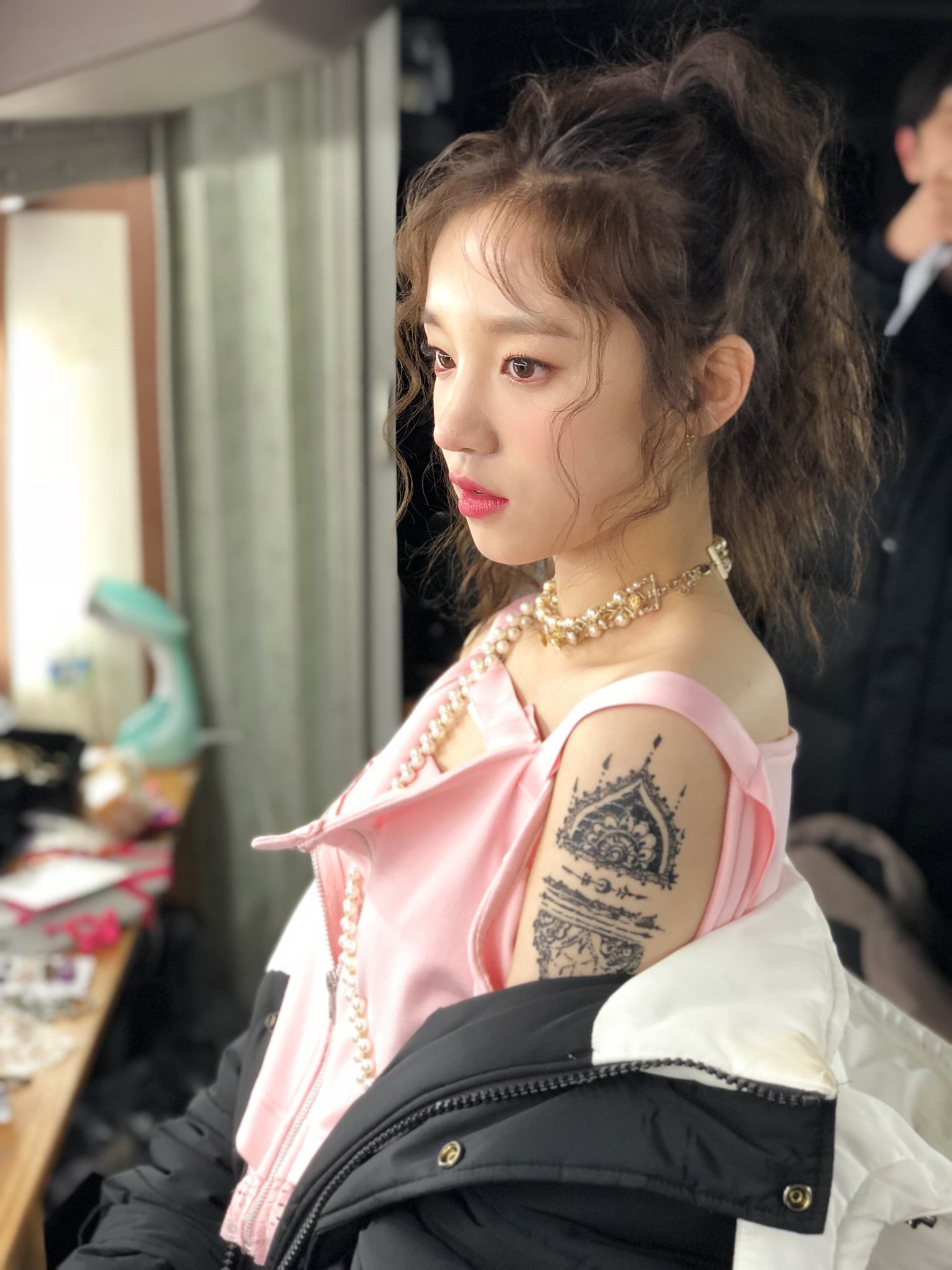 아이들 우기 옆모습 하나도 안귀여워.. | 인스티즈