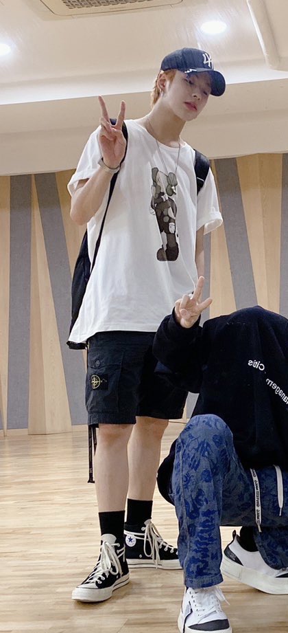 윤재혁 이 얼굴로 웅얼웅얼하는거 어이없어 | 인스티즈