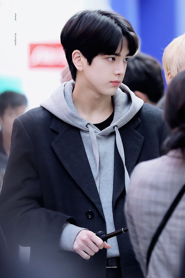 내가 더보이즈 내에서 제일 좋아하는 사복 스타일 두 명 | 인스티즈