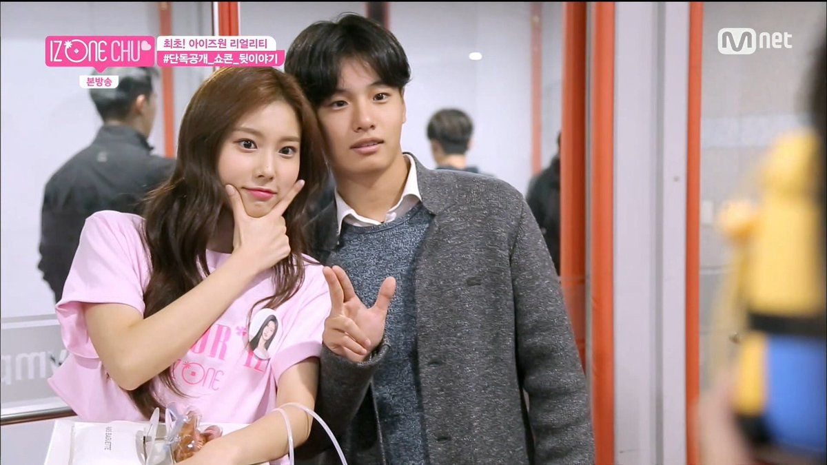 이분 진짜 강혜원 어머니 맞음?? | 인스티즈