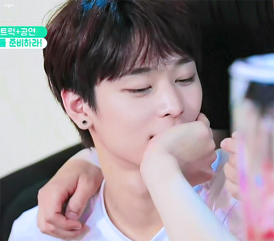 주연이 다 좋은데 손이 너무 좋아.. | 인스티즈