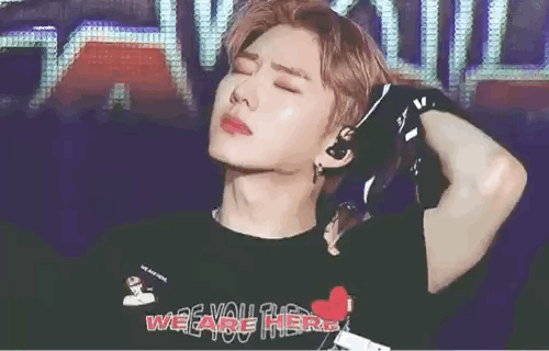 이 분 왜이렇게 우셔? | 인스티즈