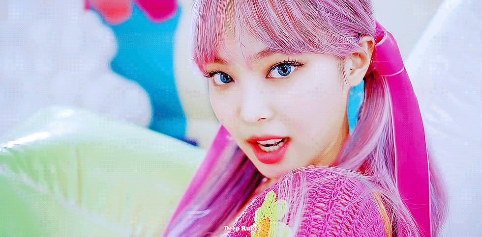 제니 이번 아이스크림 뮤비에서 이부분 진짜 끼 미친거 같어 | 인스티즈