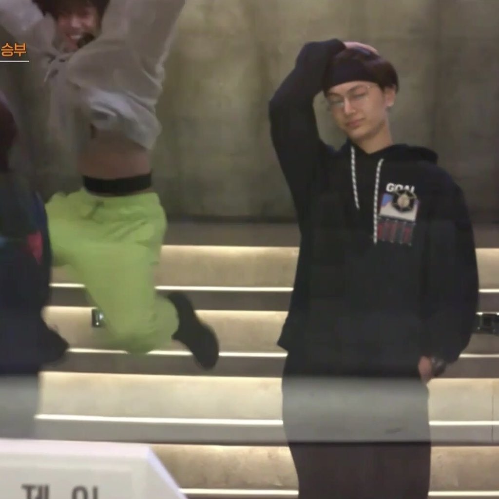 왜 제이에게만 이런일이.... | 인스티즈