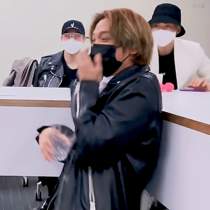 얘 왜이렇게 귀엽게 웃어?🤷🏻‍♀️ | 인스티즈