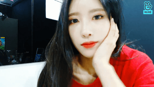 이미주 어제 브이앱 왜 이렇게 달라보이지???콩깍지인가 | 인스티즈