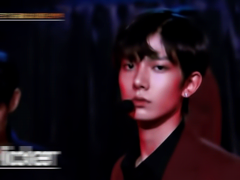 ㄱ 얘 왼른골라주라 | 인스티즈