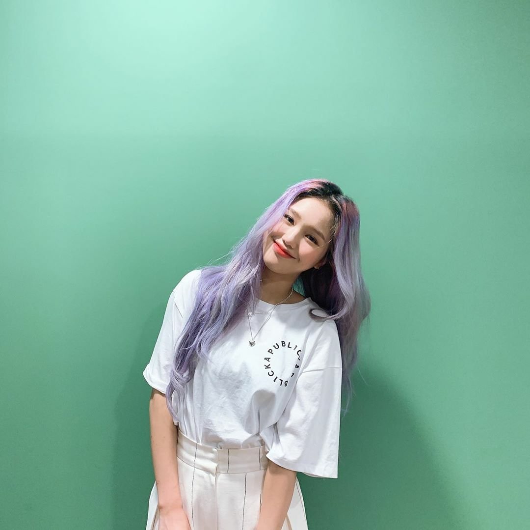 ㅋㅋ나진짜 여돌한테 진심될거같아..ㄹㅇ 설레고 너무좋아.. | 인스티즈