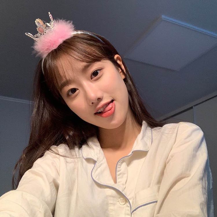 💛여돌 셀카나 일상사진 줄 싸람🧡 나도 줄게 !! | 인스티즈