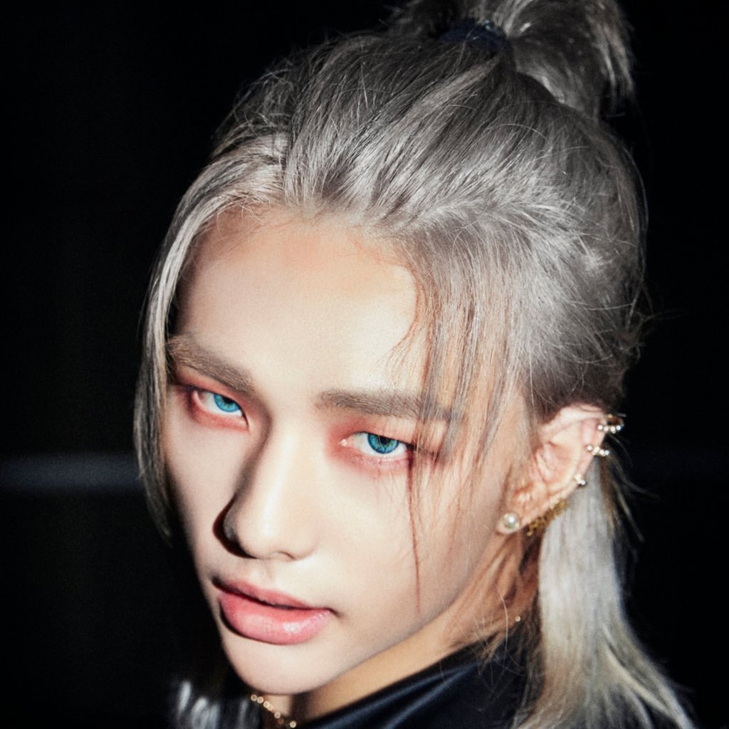 스키즈 현진 리팩 컨포 미친거 아니야? | 인스티즈