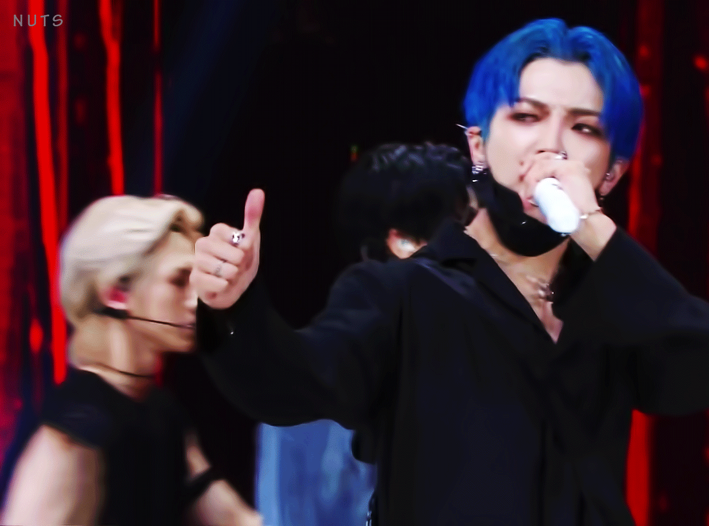 에이티즈 김홍중을 고소합니다 | 인스티즈