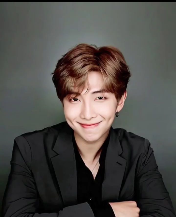 알엠 이거 날짜나 무슨사진인지 알려조ㅠㅠㅠ | 인스티즈