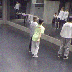 야생의 아기랜드.gif | 인스티즈