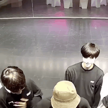 아 아이랜드 빨리 데뷔하고 리얼리티 찍어라 ㅋㅋㅋㅋㅋㅋㅋㅋㅋㅋㅋㅋㅋㅋㅋ | 인스티즈