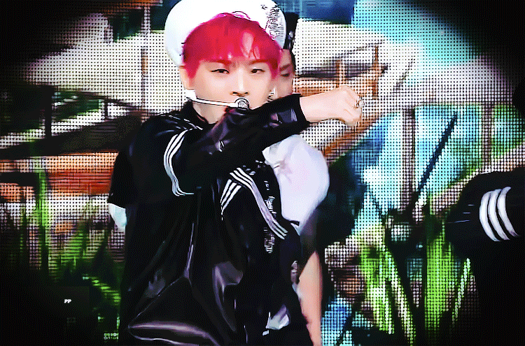 하 진짜 이 착장으로 대면팬싸를 못하다니 이게 나라냐 | 인스티즈