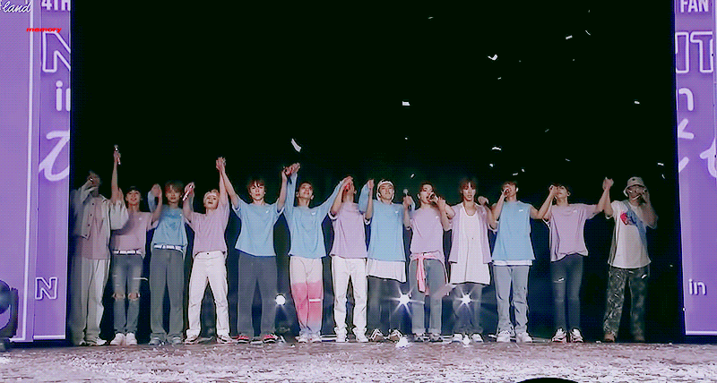 분명 온라인 팬미팅 이였는데 왜 오프 뛴것처럼 몸이 아프지.... | 인스티즈