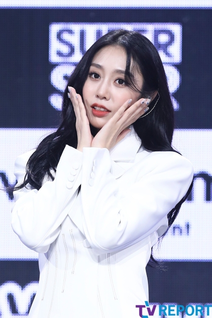 러블리즈 쇼케이스 사진 뜨고있어ㅠㅠㅠㅠㅠㅠㅠ | 인스티즈