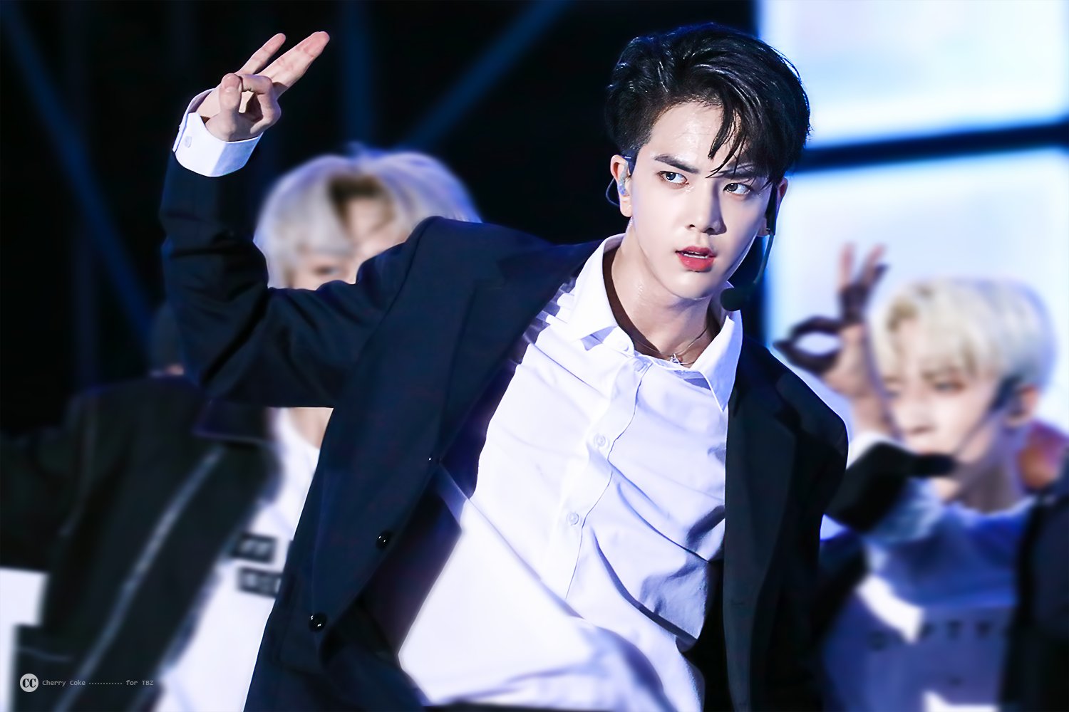 짧은 투블럭을 해도 소화하는 이주연 김영훈.... | 인스티즈