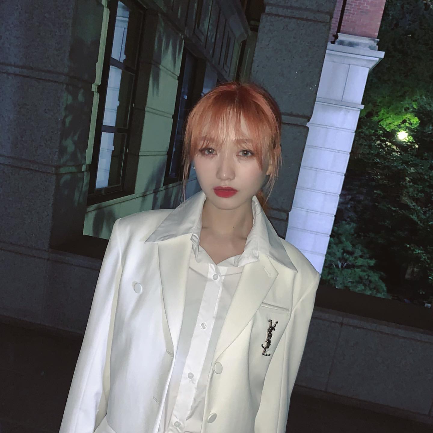 류수정 인스타 이거 입생로랑 맞지..? | 인스티즈