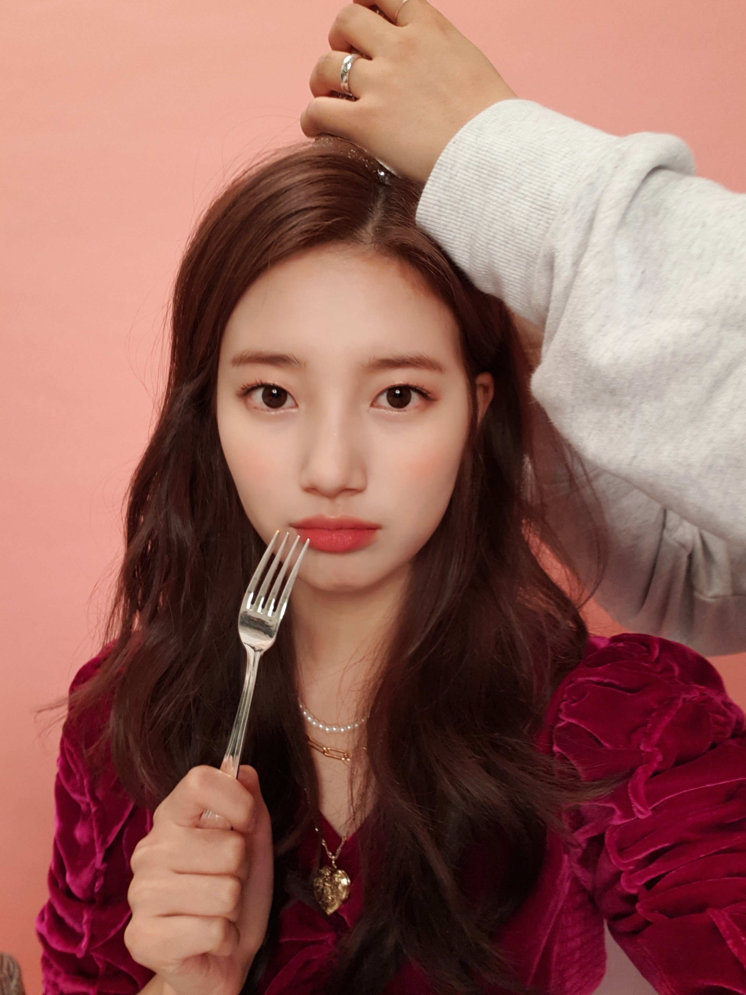 와 수지 이 사진 진짜 이쁘다.. | 인스티즈