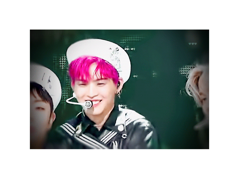 김효진 물병 성공하고 웃는 거 너무 투명하다 | 인스티즈