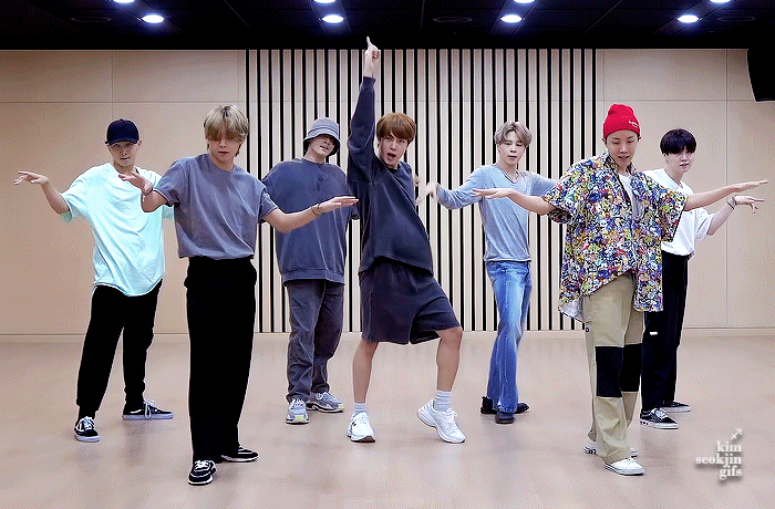 지금 온 큰방 탄들 우리 꽃밭덕질 사과는 받았어 | 인스티즈