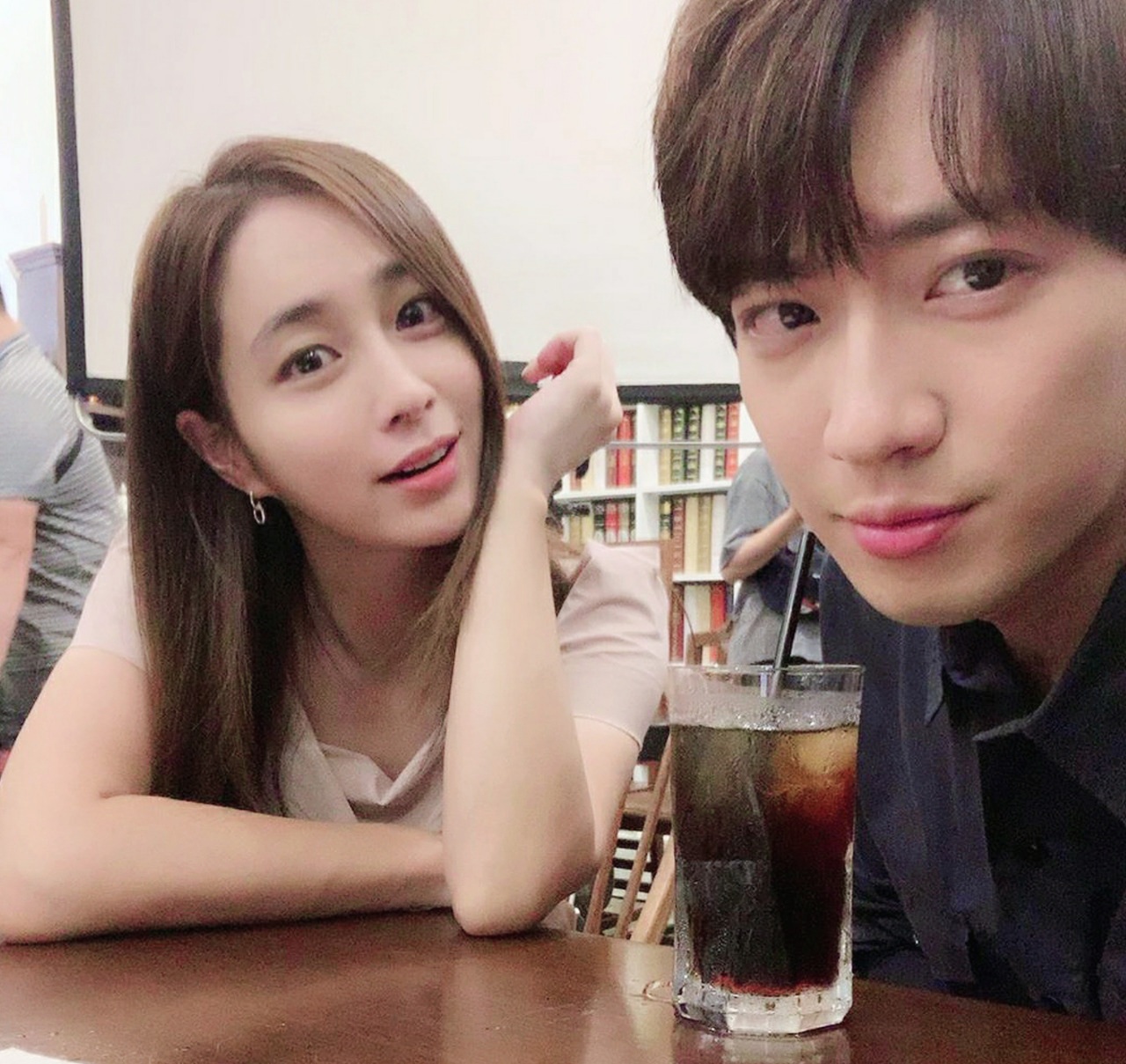 [OnAir] 행복한 나규 과몰입녀입니다 지나가세요!~!~!~!~!!! | 인스티즈