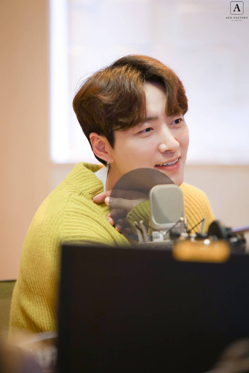 동재 얼굴 볼 사람...!?! | 인스티즈