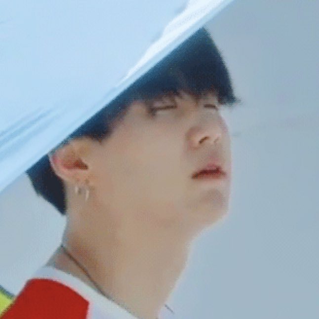 엥 이거 네명 다 방탄 슈가야? | 인스티즈