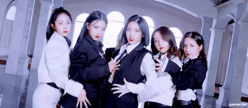 솔직히 러블리즈 이번에 이 의상은 재탕삼탕해도 된다고 생각해 | 인스티즈