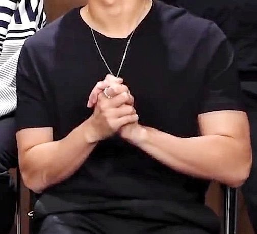 후 이너피스 타임 갖겠습니다 땡벌 외치십시오 여러분 | 인스티즈