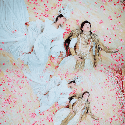 향밀은 여주가 태어나자마자 사랑을 못느끼게 운단을 먹인거 자체가 | 인스티즈